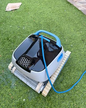 Robot pulizia piscina Dolphin