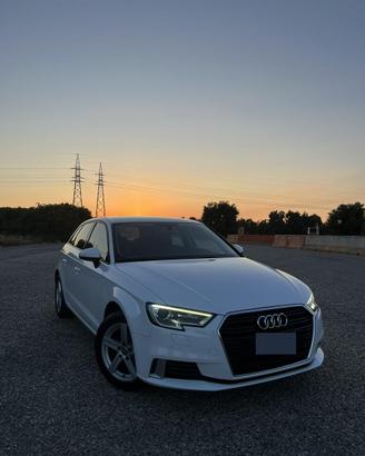 Audi A3 SPB 30 g-tron S tronic