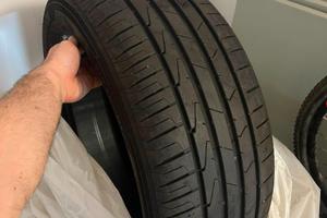 4 gomme estive Hankook Ventus Prime3 215/55R17