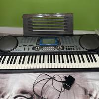 Tastiera Casio CTK-651 con display LCD e alimentat