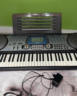 Tastiera Casio CTK-651 con display LCD e alimentat