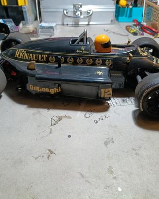 Formula uno Carisma CRF (Lotus 98T)