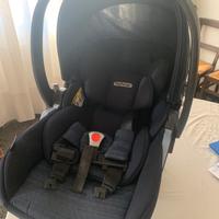 Seggiolino auto per neonato