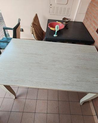 tavolo in legno  120x80 allungabile 