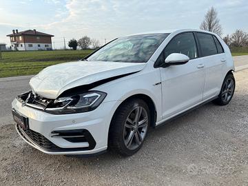 Volkswagen Golf 1.6 TDI 115 CV DSG 3p. Sport BlueM