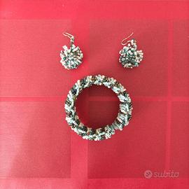 Bracciale e orecchini