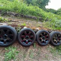 Cerchi con le gomme invernali