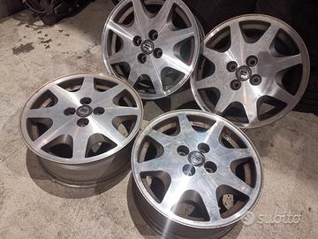 Cerchi in Lega Lancia da 15 pollici