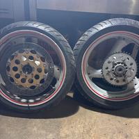 Coppia ruote monster 600