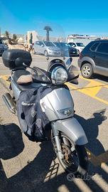 Aprilia Scarabeo 500 light