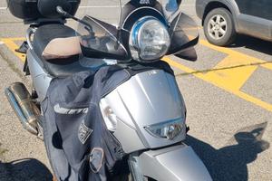 Aprilia Scarabeo 500 light