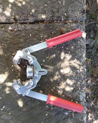 tappatrice per tappi a corona
