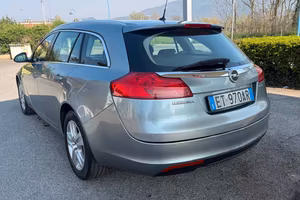 OPEL INSIGNIA  PREZZO TRATTABILE 