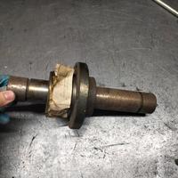 Assi e boccole per trattori