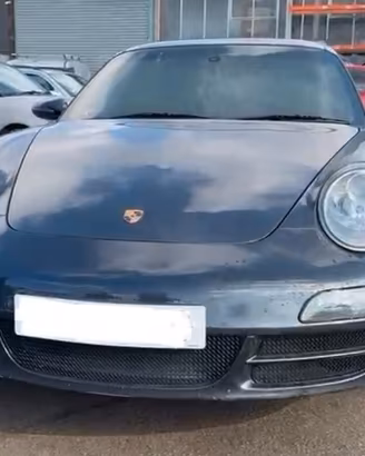 Porsche 911 Carrera 3.6 anno 2005 per ricambi (2a)