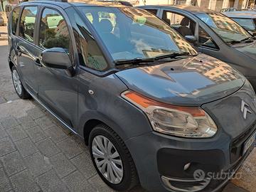 CITROEN C3 Picasso modello 2010 GPL neopatentati