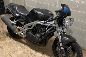 Triumph Speed Triple 900 - 1999