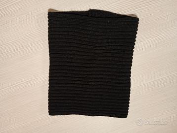 Paracollo nero acrilico morbido e molto caldo
