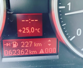 BMW 318i