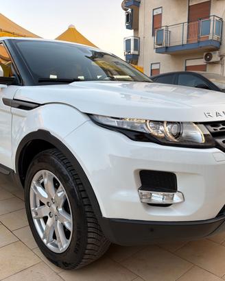 Land Rover Range Evoque 2.2 TD4 - CAMBIO AUTOMATIC