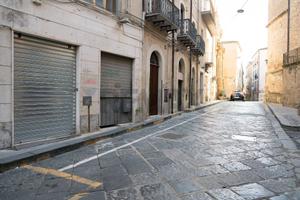 Locale Commerciale - Enna
