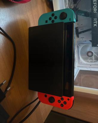 Nintendo switch + due giochi