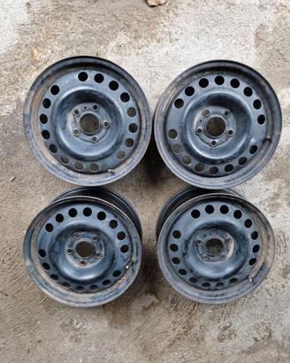 4 cerchi in ferro da 15 VOLKSWAGEN 5 fori