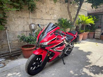 Honda CBR 500 R (2018)