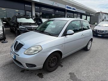 Lancia Ypsilon 1.2 Argento