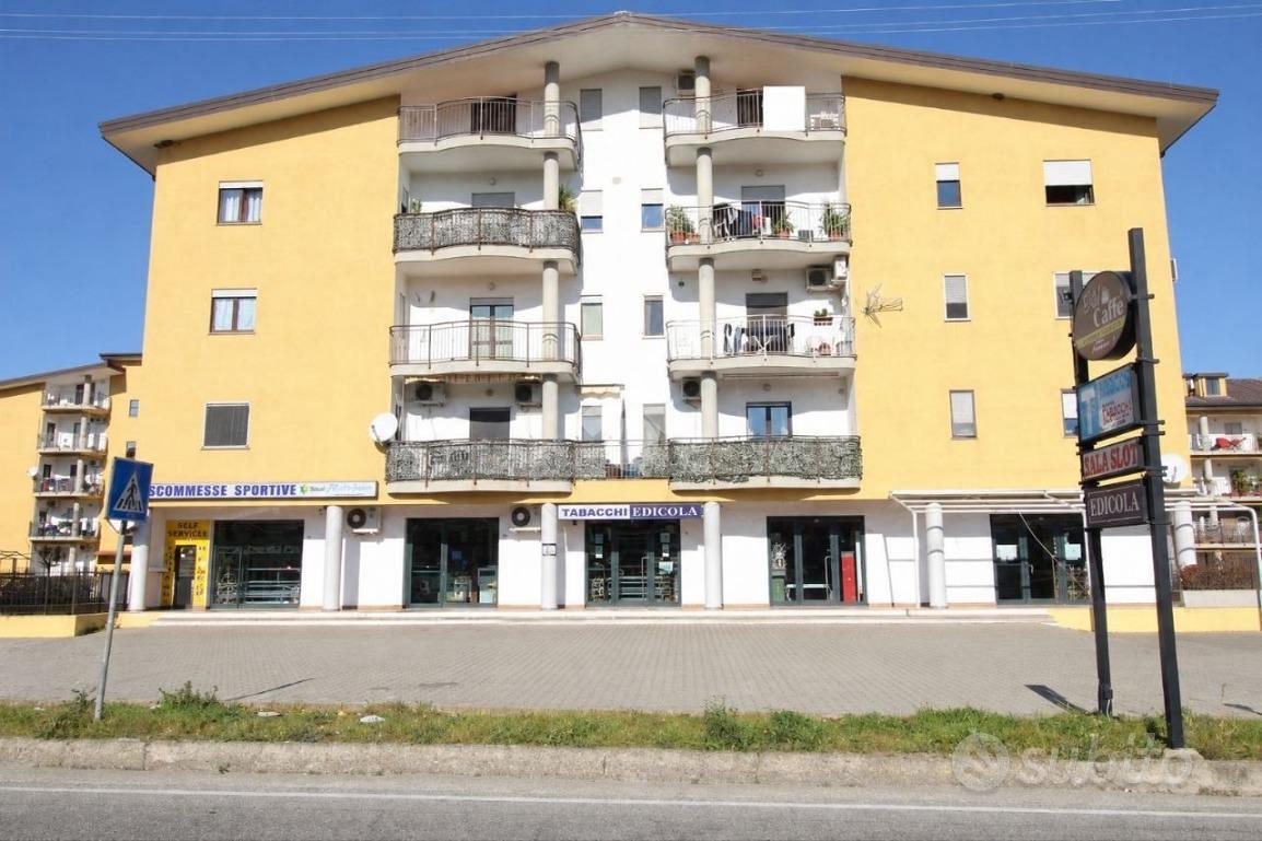 2 LOCALI A MONTALTO UFFUGO - Vista 4