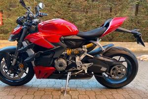 DUCATI Streetfighter 955 V2 DESMO SUPERQUADRO