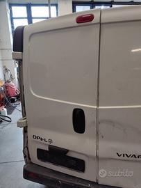 Porta posteriore sinistra OPEL VIVARO del 2010