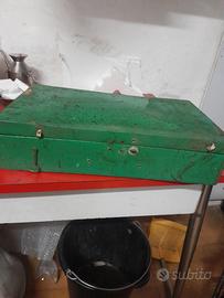 antica cassetta legno 