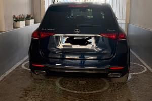 MERCEDES GLE 300 d Premium AMG