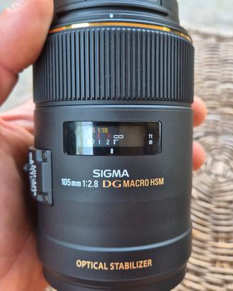 Obiettivo Sigma 105mm f2.8 EX DG MACRO OS nikon 
