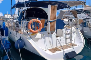Oceanis 473 Y2006  con 3 cab 3 wc Full Optional
