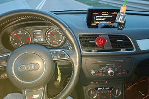 Audi q3 s line 2000 150 cavalli