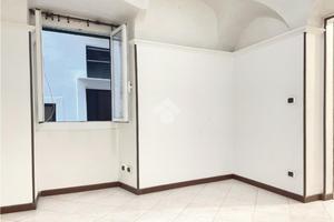 4 LOCALI A VENTIMIGLIA