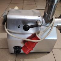 Tritacarne Professionale OMAS