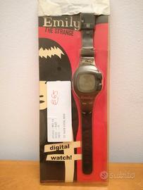 raro orologio Emily the strange