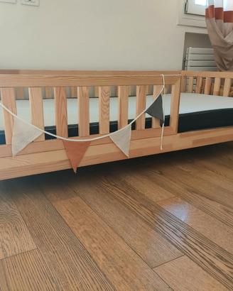 Letto singolo bambino in legno