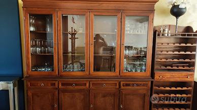 Credenza calssica in legno