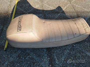 SELLA MOTO BENELLI EPOCA