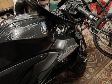 Moto Yamaha incidentata 