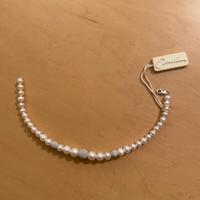 Bracciale perle e oro bianco