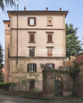 QUADRILOCALE CON CANTINA IN SAN MAMOLO - rif. SM -