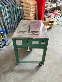 Reggiatrice automatica