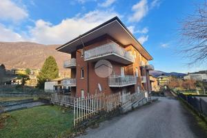 4 LOCALI A PONT-CANAVESE