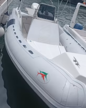 Gommone Sacs 680 IT
