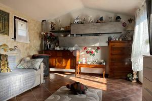 2 LOCALI A ALTOPASCIO